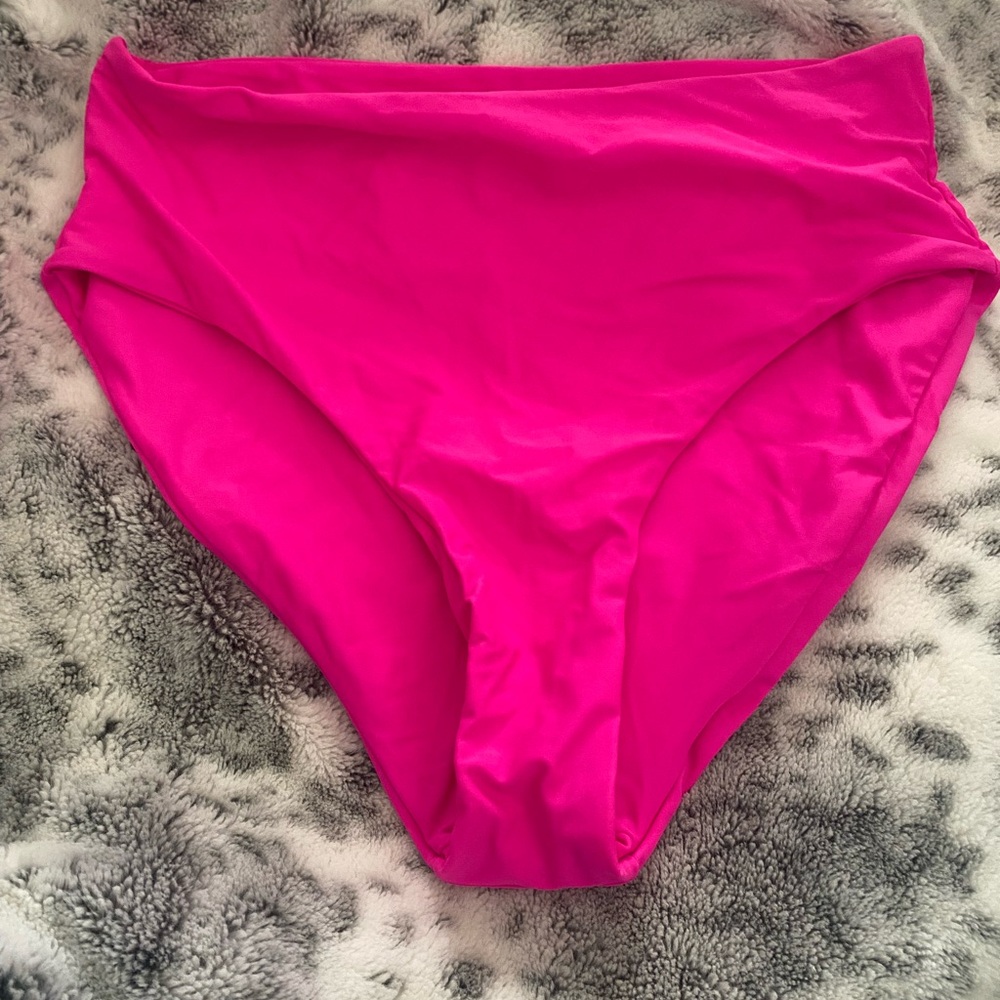 Vibrant Pink Bikini Bottom with Moderate Coverage